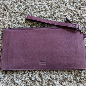 Margot purple leather clutch